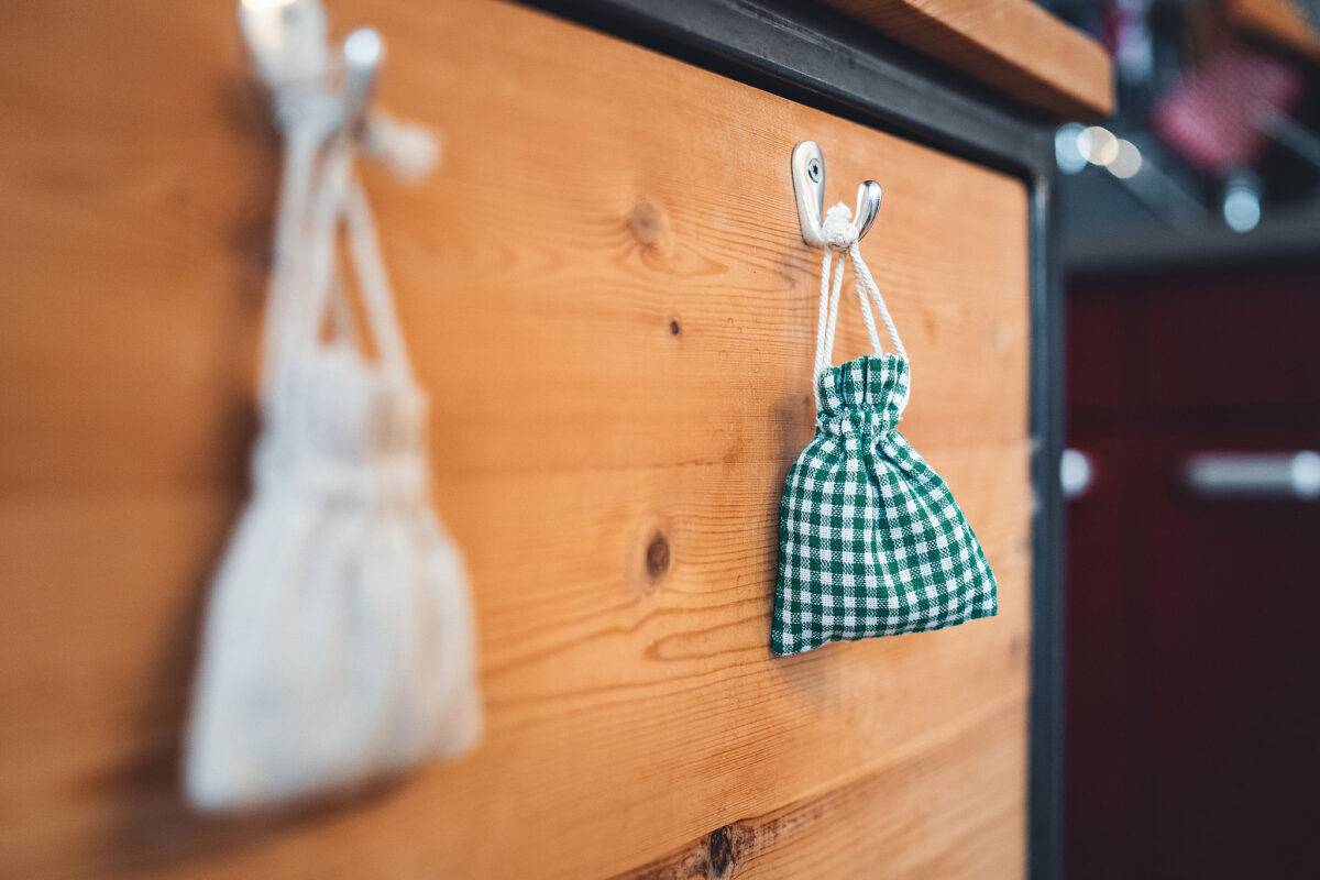 Lavendel-Duftsäckchen AURA – Restlos Holz